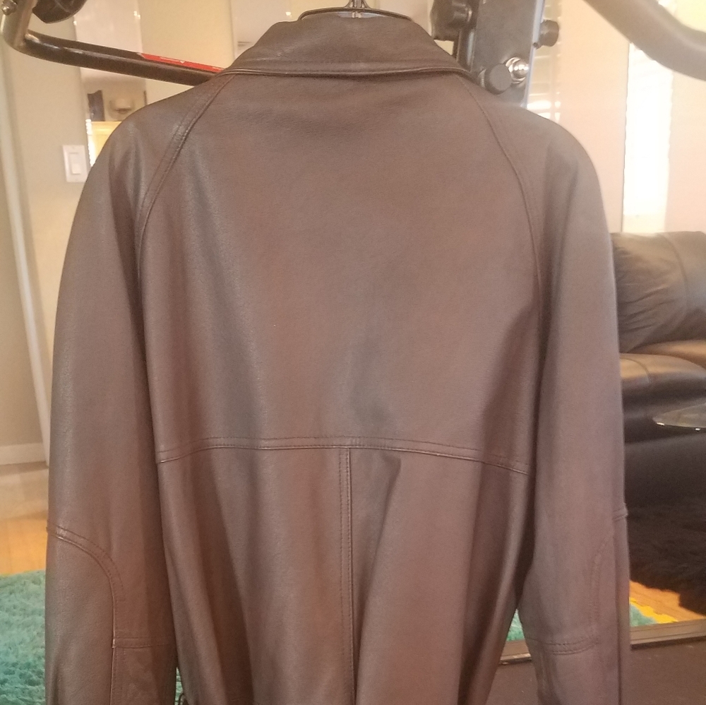 Wilson's Leather Jacket - Picture 9 of 11